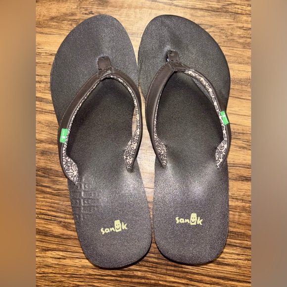 Sanuk Wedge Sandals Size 9 - Picture 3 of 8